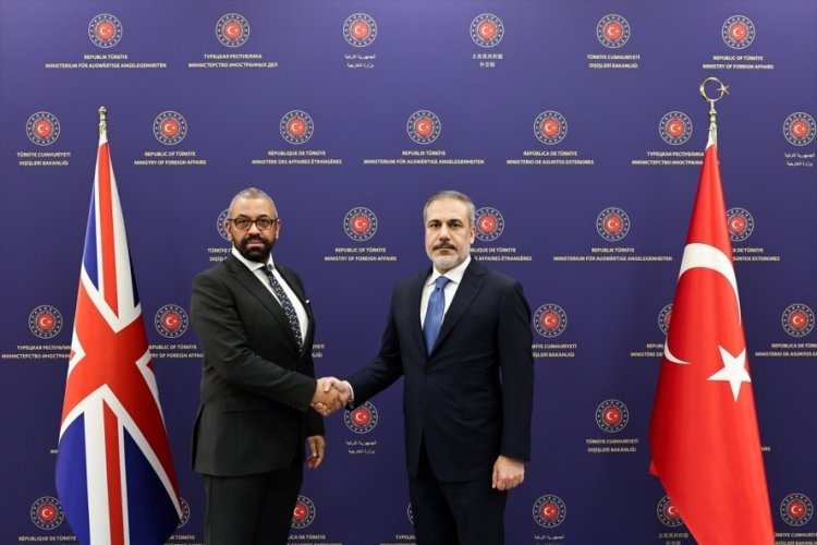 Hakan Fidan, Cleverly ile g&ouml;r&uuml;şt&uuml;