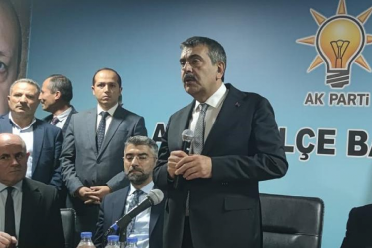 Milli Eğitim Bakanı Tekin Aşkale'de &ccedil;eşitli temaslarda bulundu