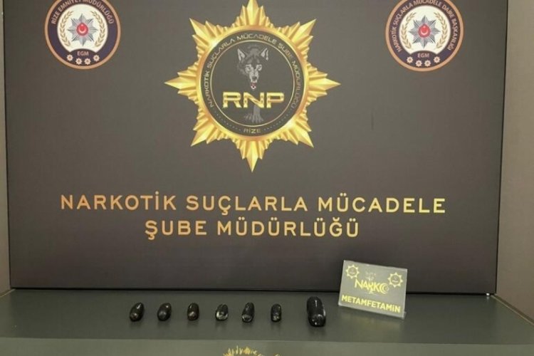 Rize'de uyuşturucu operasyonu: Cinsel organında bulundu