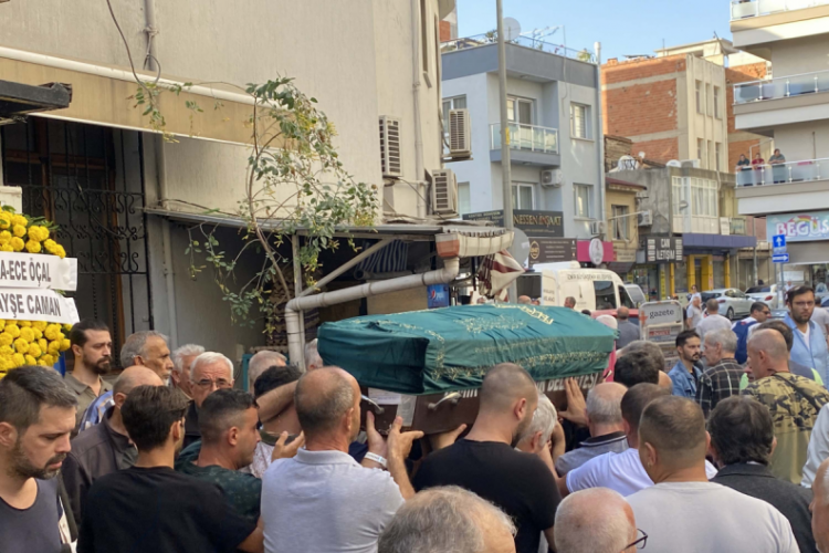 İzmir'de minib&uuml;ste &ouml;l&uuml;mc&uuml;l ihmal!