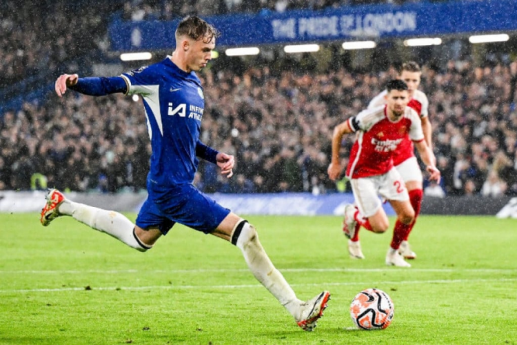 Chelsea-Arsenal ile berabere kaldı