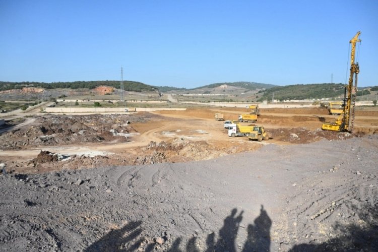 &Ccedil;ATSANDER: &Ccedil;ataltepe i&ccedil;inde vurdular bizi, &ouml;lmeden mezara koydular bizi!