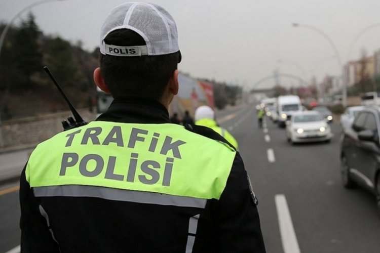 İstanbul'da salı g&uuml;n&uuml; bazı yollar trafiğe kapatılacak