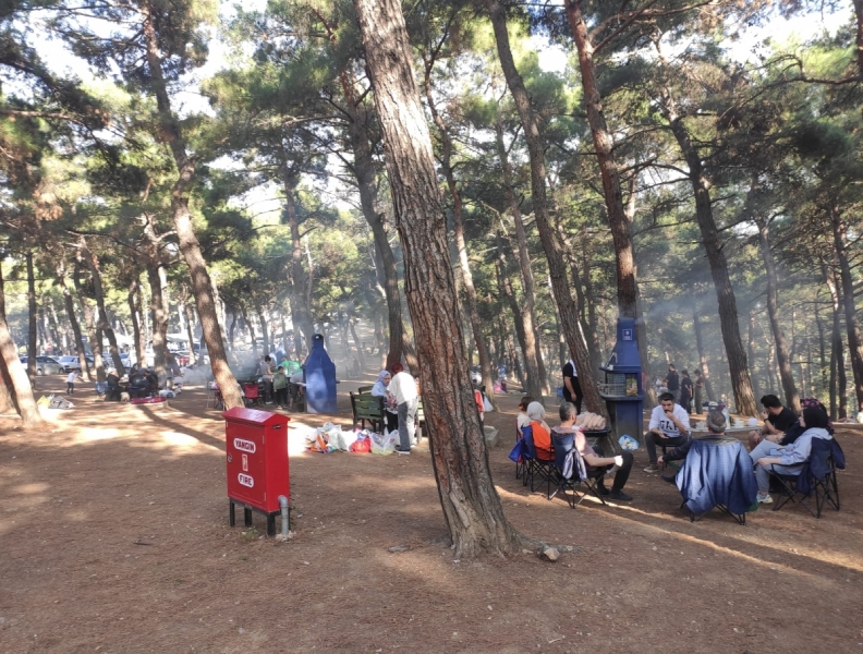Bursalılar hafta sonunda Kent Ormanına akın etti