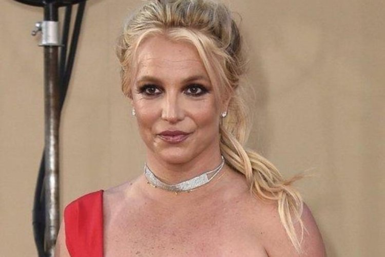 Britney Spears neden &ccedil;ıplak poz verdiğini a&ccedil;ıkladı