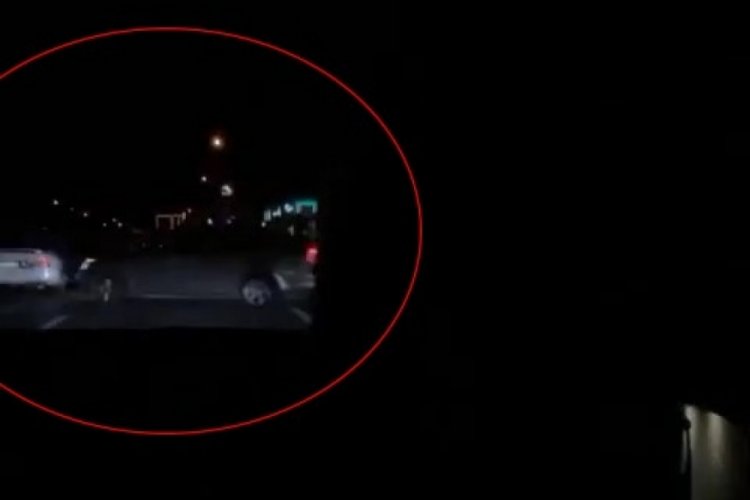 Bursa'da canlı yayın yaparken kazaya şahit oldular!
