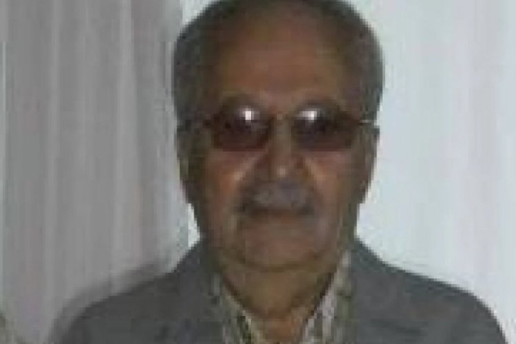 Afyonkarahisar'da yaşlı adama araba &ccedil;arptı! Hayatını kaybetti