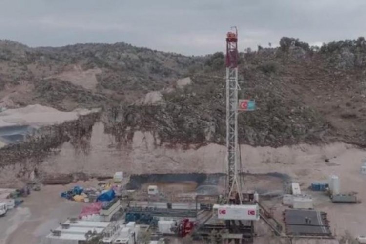 Gabar'da 25 bin varil petrol &uuml;retimi!