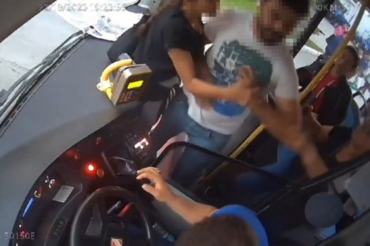 Aydın'da otob&uuml;s şof&ouml;r&uuml;, fazla yolcu olduğu iddiasıyla saldırıya uğradı