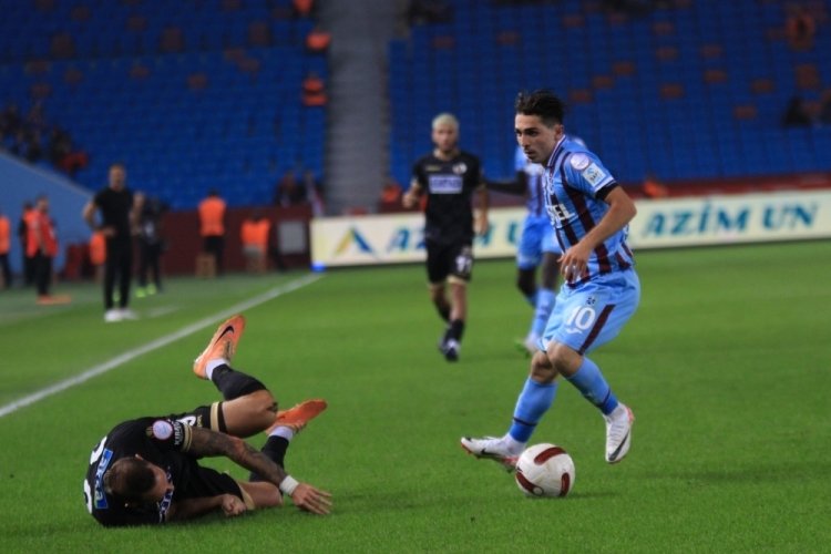 Trabzonspor Alanyaspor'u 1-0 mağlup etti
