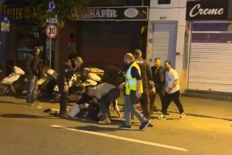 İstanbul'da alkoll&uuml; 4 şahıs, &ccedil;orbacıdan kovulunca ortalık karıştı
