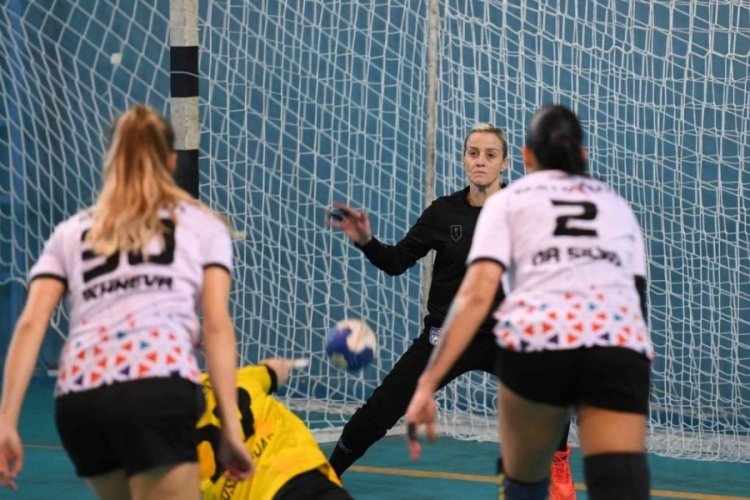 S&uuml;per Lig'de Konyaaltı fırtınası devam ediyor