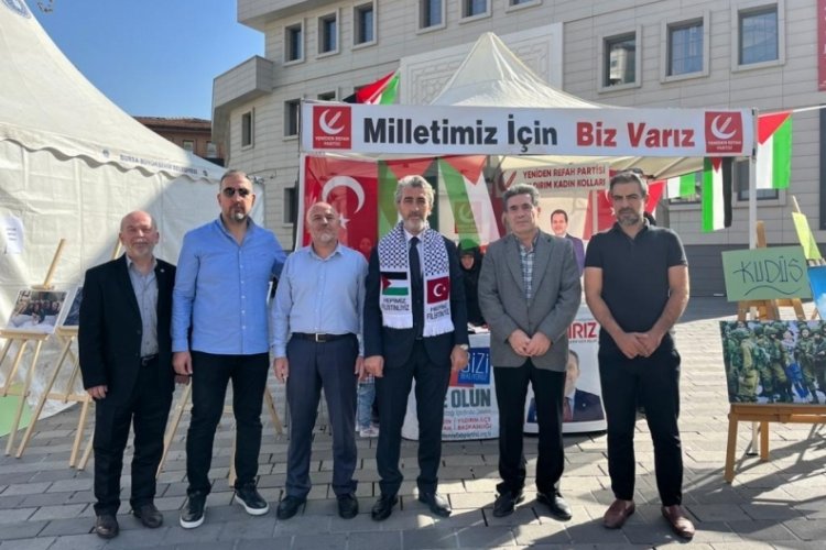 Yeniden Refah Partisi Bursa'da Filistin i&ccedil;in alanlarda