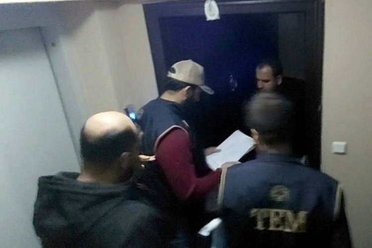 Manisa'da FET&Ouml;'ye Kıska&ccedil; operasyonunda 15 g&ouml;zaltı