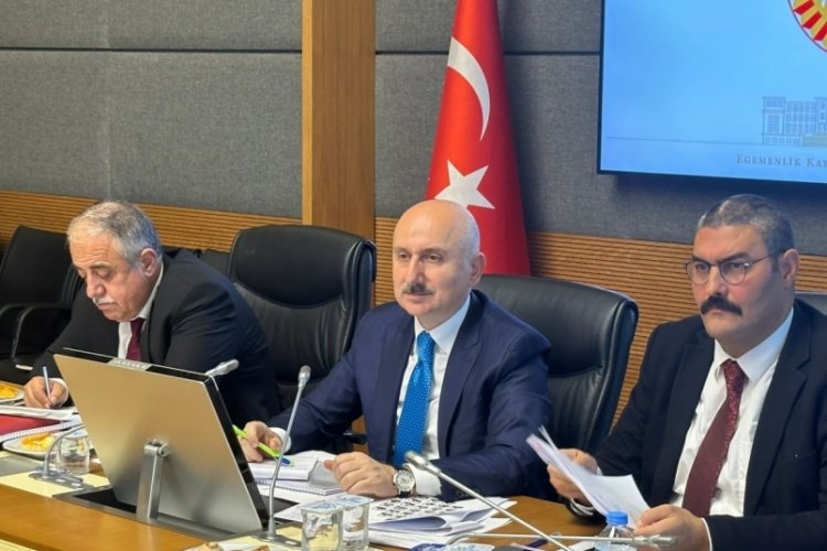 Kentsel D&ouml;n&uuml;ş&uuml;m Yasasına Meclis Komisyonunda