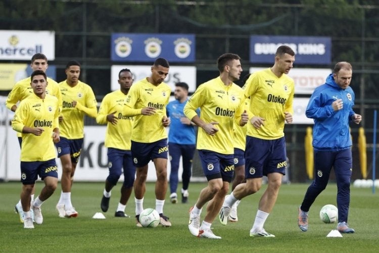 Fenerbah&ccedil;e, Ludogorets ma&ccedil;ı hazırlıklarını s&uuml;rd&uuml;rd&uuml;