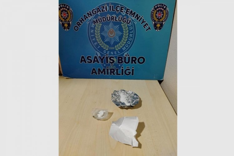 Bursa'da &ccedil;alıntı ara&ccedil; i&ccedil;inde uyuşturucu madde&nbsp;bulundu!