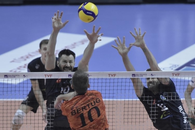 Brand Group Alanya Belediyespor, Bursa&nbsp;B&uuml;y&uuml;kşehir Belediyespor'u 3-2 yendi