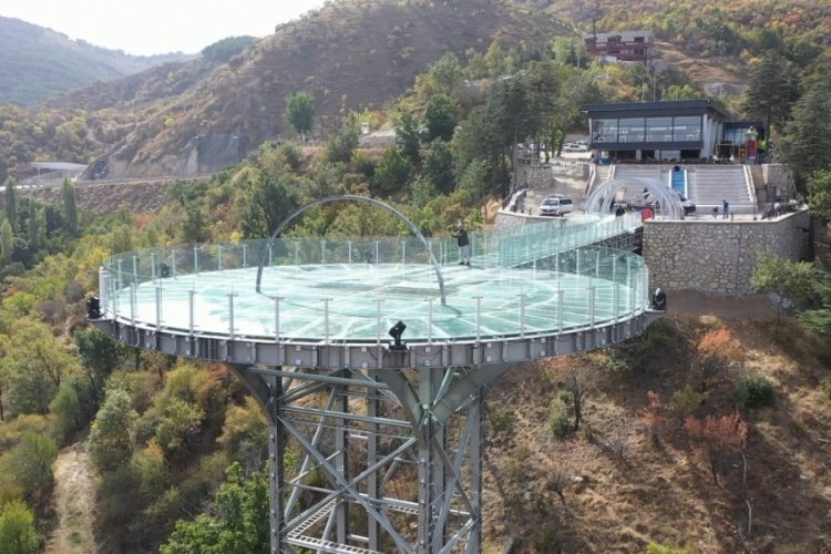 Isparta'da B&uuml;y&uuml;k Cam Seyir Terası 28 Ekim'de a&ccedil;ılıyor