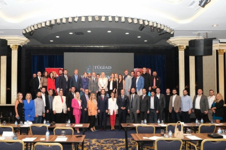 T&Uuml;GİAD Bursa Cumhuriyeti konuştu