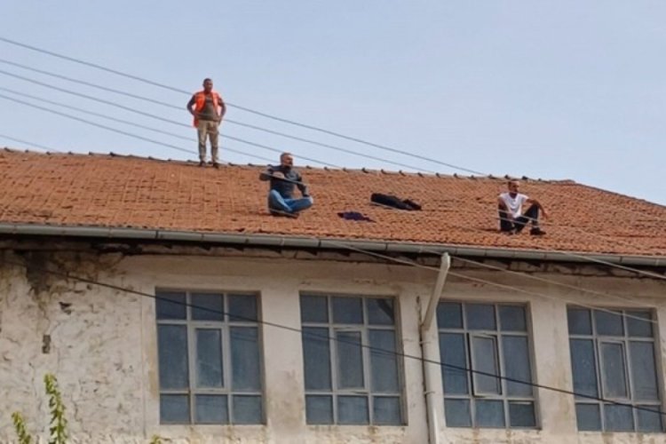 Tokat'ta madencilerden &ccedil;atıda eylem