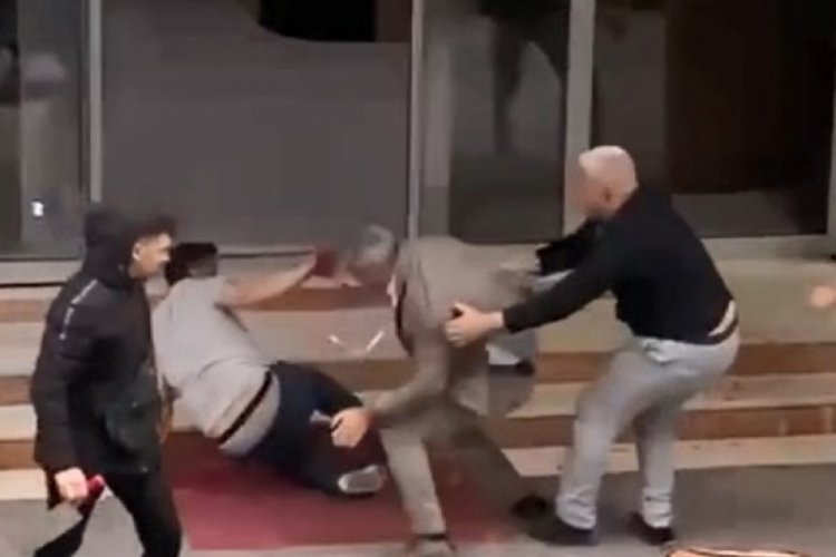 İstanbul'da satırlı "bekara ev verdin" saldırısı