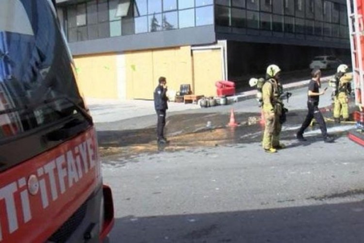 İstanbul'da hurdacıda patlama meydana geldi! Yaralılar var