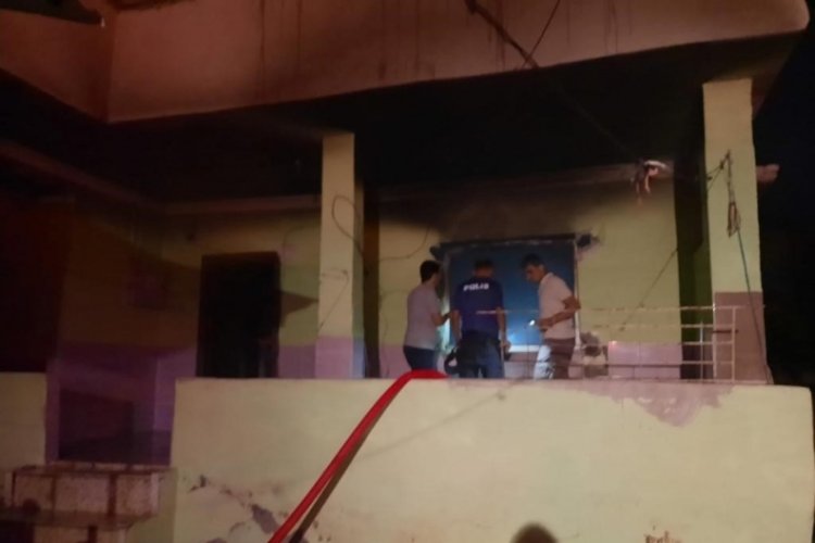 Hatay'da bir evde yangın &ccedil;ıktı