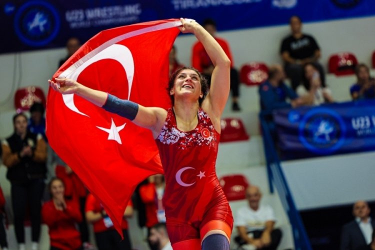 Milli G&uuml;reş&ccedil;i Nesrin Baş: T&uuml;rk kadınının g&uuml;c&uuml;n&uuml; g&ouml;stermeye devam edeceğim