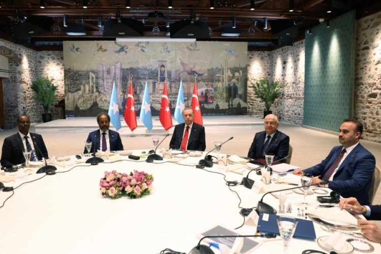 Cumhurbaşkanı Erdoğan, Somali Cumhurbaşkanı Mahmud ile g&ouml;r&uuml;şt&uuml;