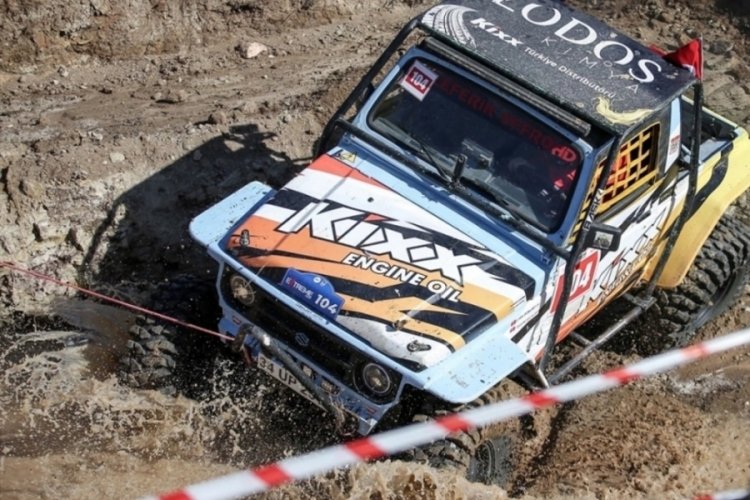 Bursa'da Off-Road Extreme Kupası 4. ayağının ilk g&uuml;n yarışları koşuldu