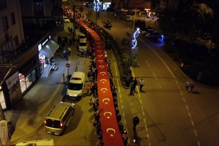 Bursa Orhangazi'de Cumhuriyetimizin 100. yıl coşkusu caddelere taştı...