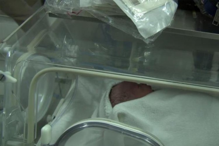 Cumhuriyet'in ikinci y&uuml;zyılının ilk bebeğine anlamlı isim