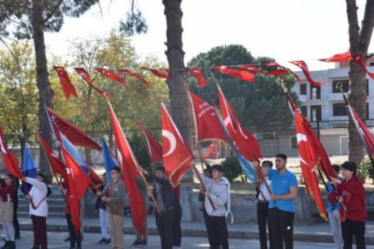 &Uuml;nl&uuml;lerden 29 Ekim paylaşımları!