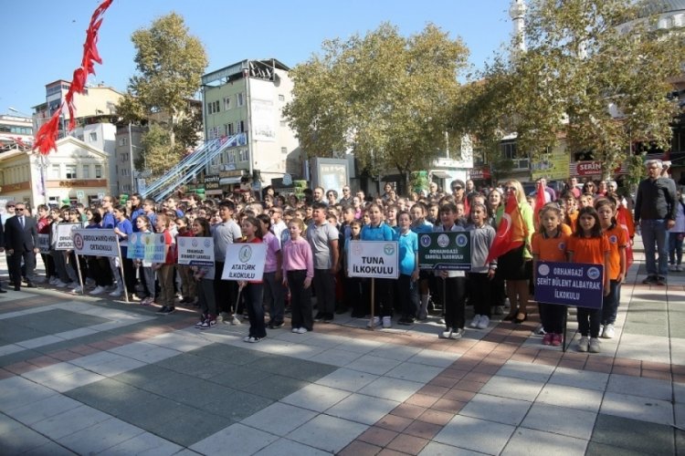Bursa Orhangazi'de Cumhuriyet coşkusu