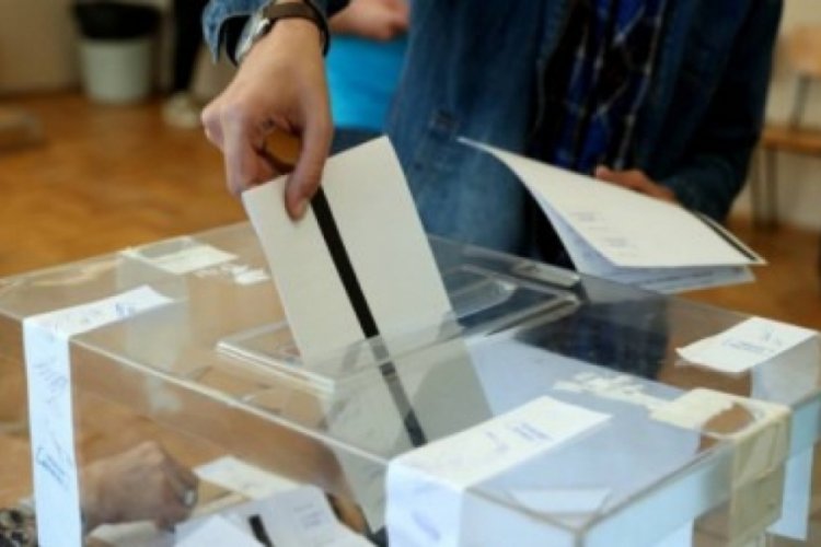 Bulgaristan'da yerel se&ccedil;imlerin ilk turu tamamlandı