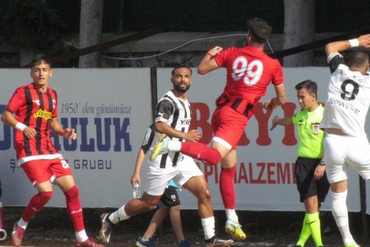 &Ccedil;eşme Belediyespor sahasında 3-2 mağlup