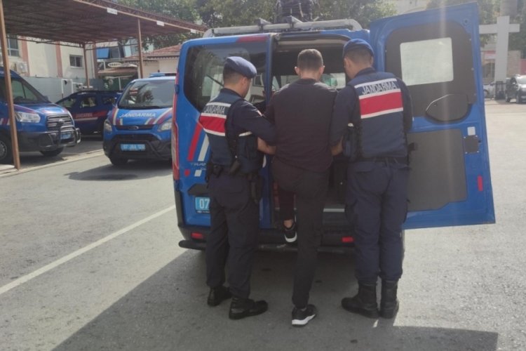 Antalya'da 12 yıl hapis cezası bulunan şahıs yakalandı