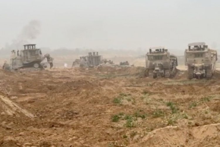 NY Times analizi: İsrail ordusu karadan kıska&ccedil; operasyonuna başladı