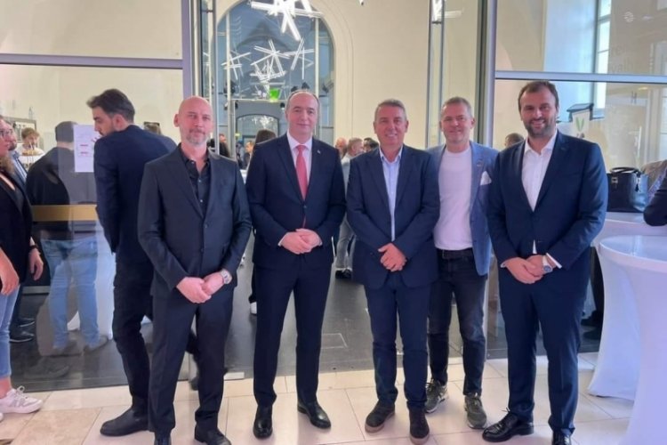 ARNİAD'dan uluslararası temaslar