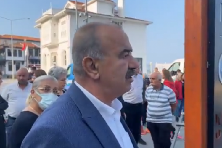 Hayri T&uuml;rkyılmaz: Tabelamız Bursa B&uuml;y&uuml;kşehir Belediyesi tarafından s&ouml;k&uuml;lmeye &ccedil;alışılıyor