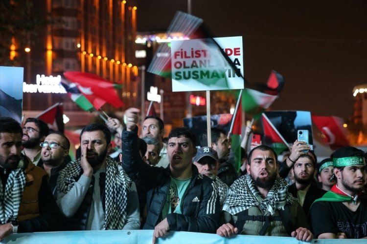 Bursa'da Gazze Şeridi'ne y&ouml;nelik saldırılar protesto edildi