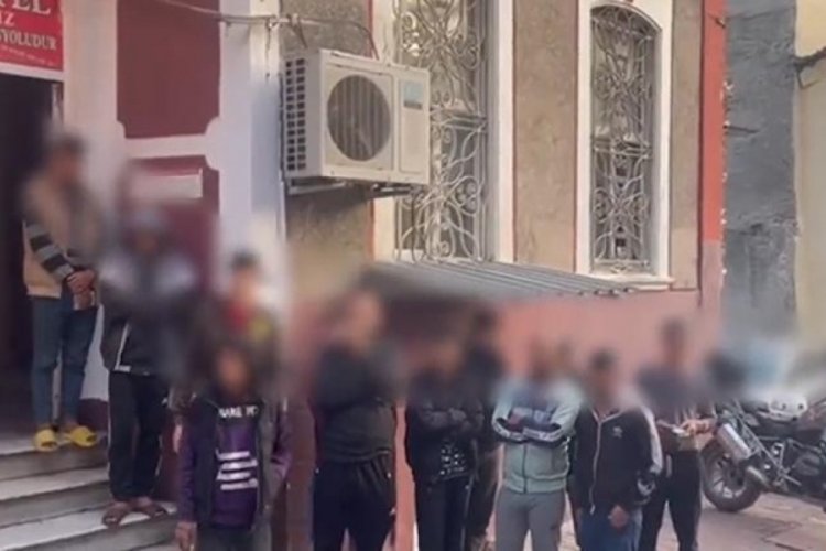 Bakan Yerlikaya duyurdu: 309 d&uuml;zensiz g&ouml;&ccedil;men yakalandı