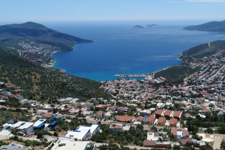Antalya'da 3 bin 719 ka&ccedil;ak yapı yıkılacak
