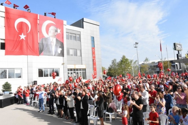 &Ccedil;EK 3 Mart Eğitim Kurumları Cumhuriyet'in 100. yılını dolu dolu kutladı