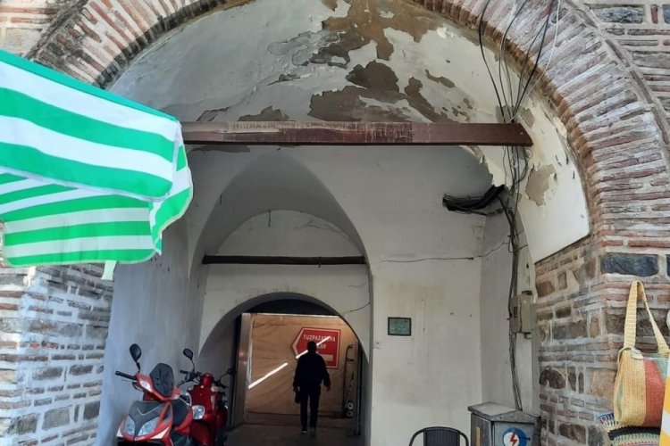 Fidan Han'daki restorasyon &ccedil;alışmasına tepki