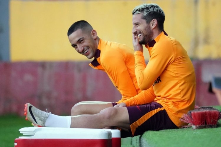 Aboubakar ve Ziyech Afrika'da yılın oyuncusuna aday