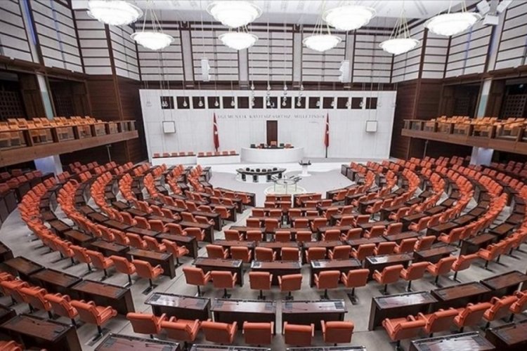 TBMM'de &ccedil;aya y&uuml;zde 100 zam!