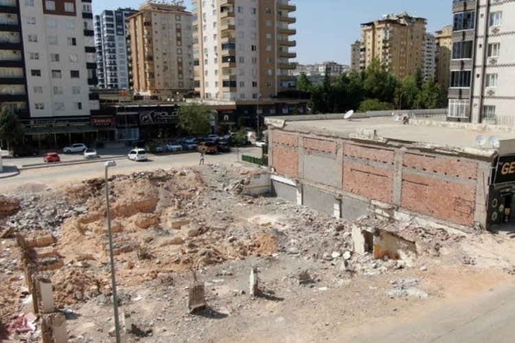 49 kişiye mezar olan apartmanda kolonun hi&ccedil; yapılmadığı ortaya &ccedil;ıktı