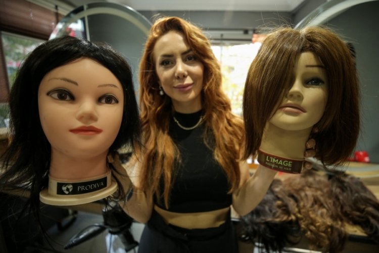 Bursa'da gen&ccedil;liğinde kemoterapi alan kuaf&ouml;r l&ouml;semili &ccedil;ocuklara umut oluyor